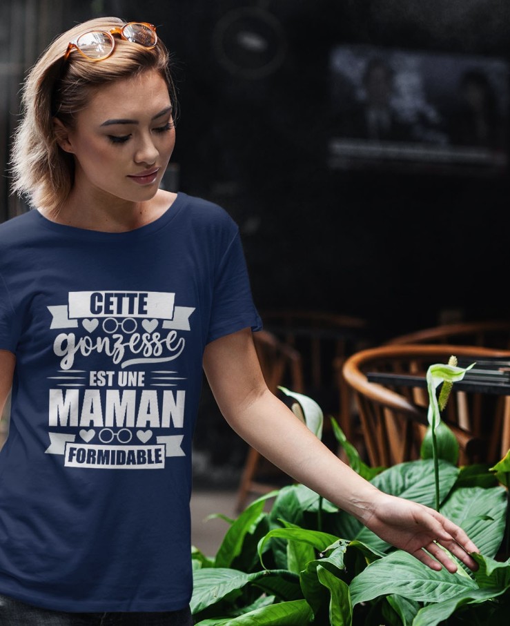 Cette gonzesse est une maman formidable