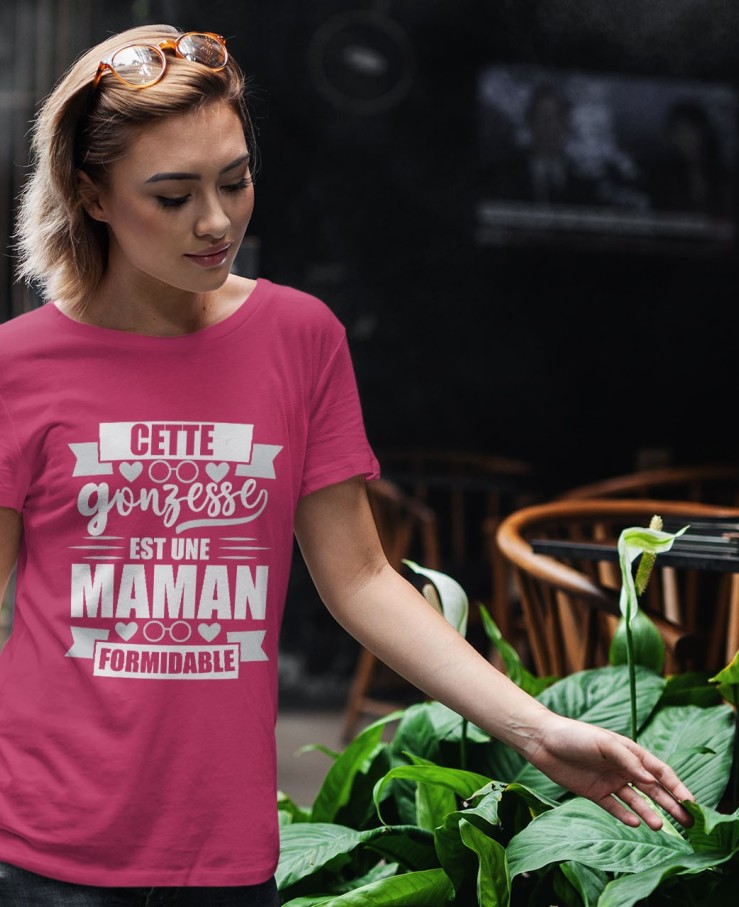 Cette gonzesse est une maman formidable