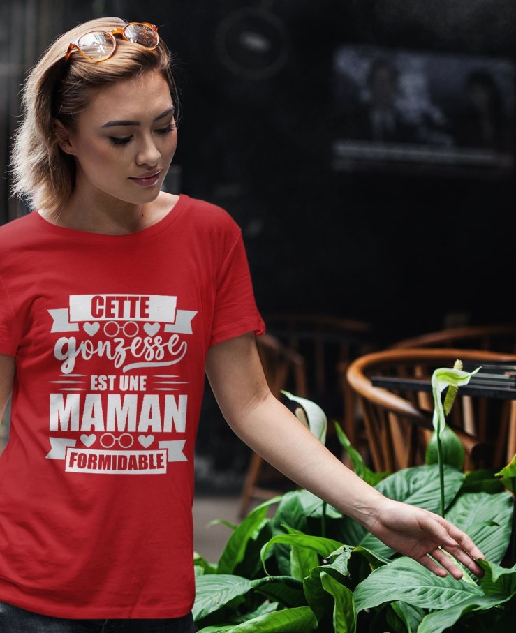 Cette gonzesse est une maman formidable