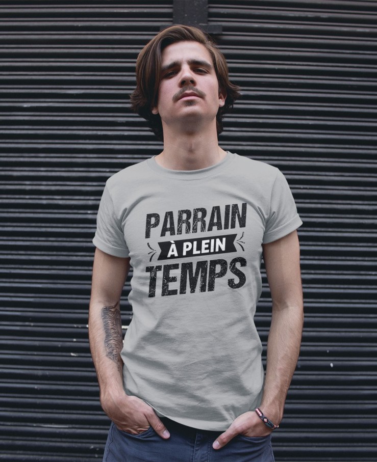 Parrain à plein temps