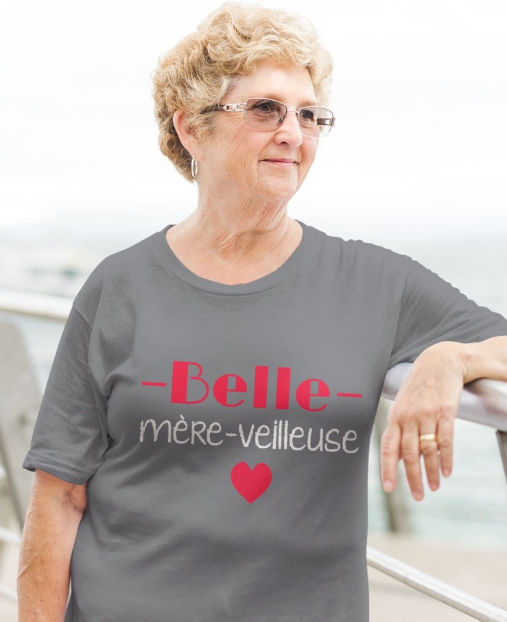 Belle mère-veilleuse