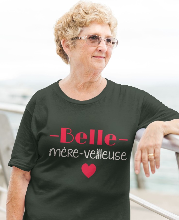 Belle mère-veilleuse