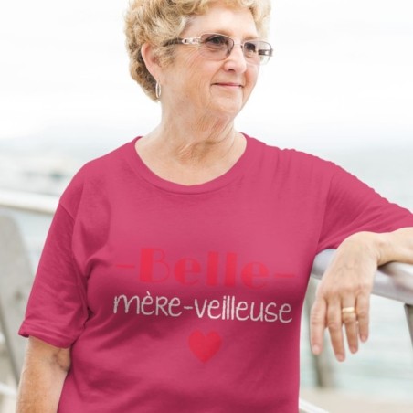 Belle mère-veilleuse