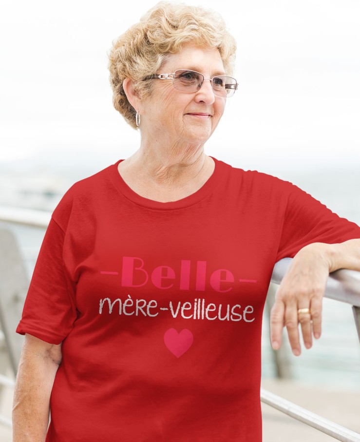 Belle mère-veilleuse
