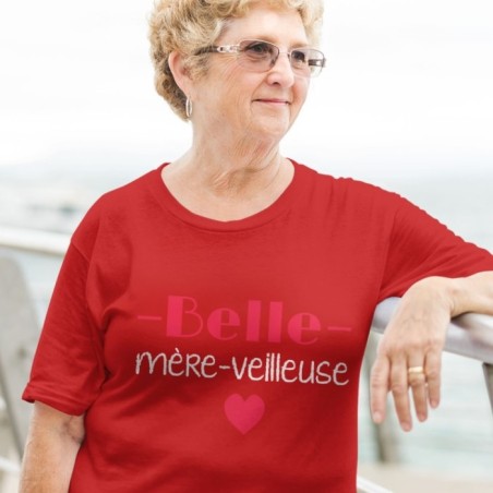 Belle mère-veilleuse