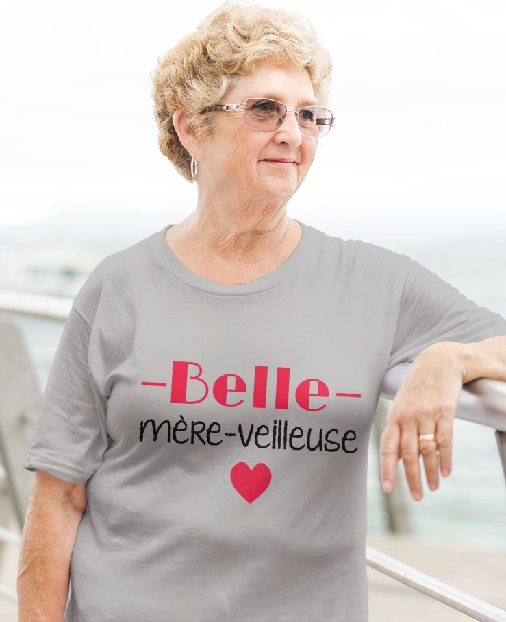 Belle mère-veilleuse