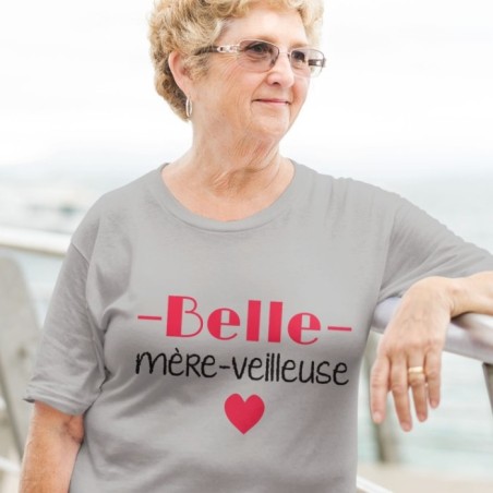Belle mère-veilleuse
